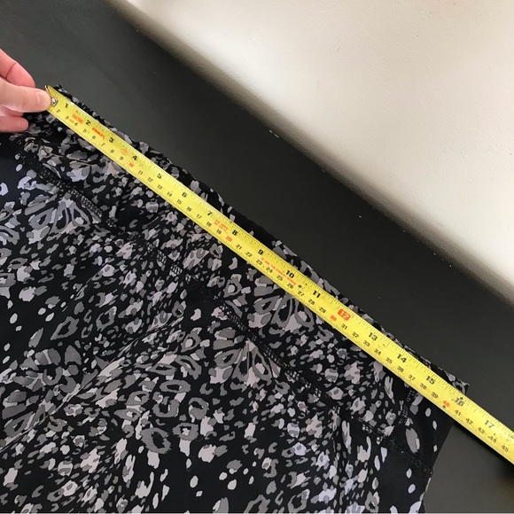 Marika Athletic Skort Grey and Black Size M - Picture 8 of 10